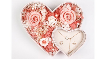 Heart-Shaped-Flower-Boxes-manufacturer-360x203.jpg