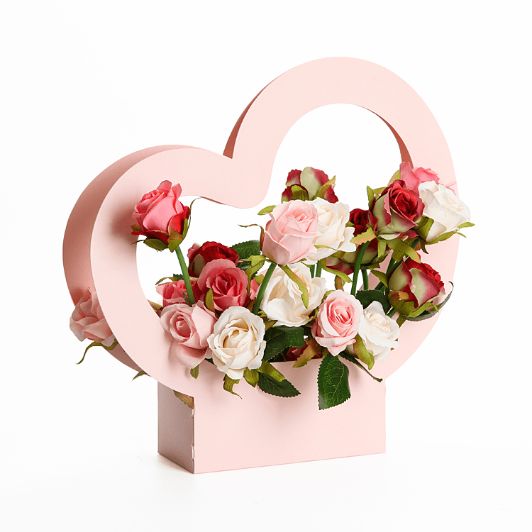 Heart-Shaped-Flower-Boxes
