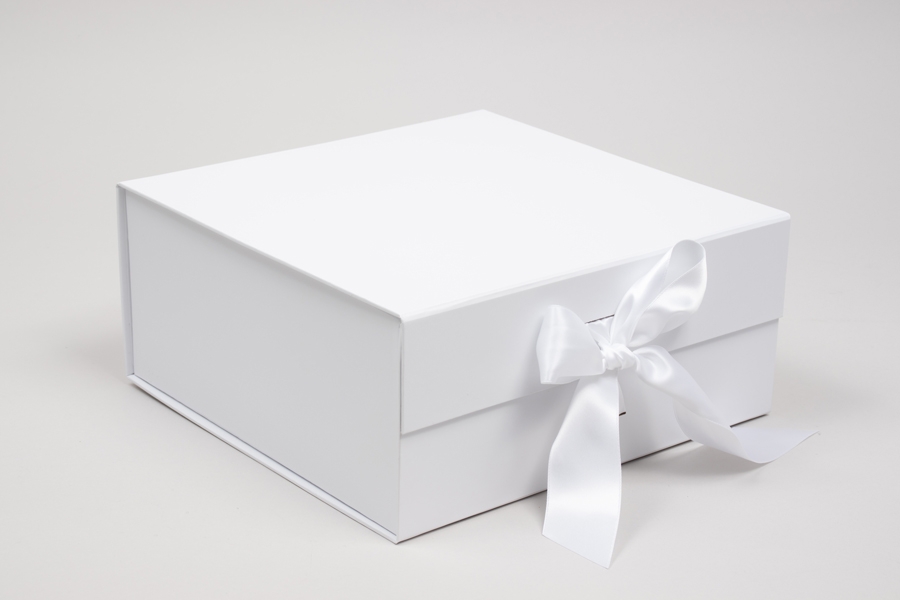  white magnetic gift box wholesale